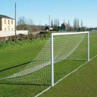FULL SIZE FOOTBALL NET WITHOUT RUNBACK 24 X 8FT