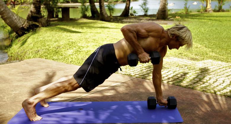 5 Ways Footballers Can Build Upper Body Strength